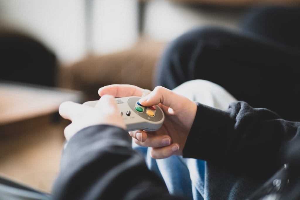 In den Pausen wird auch mal gezockt